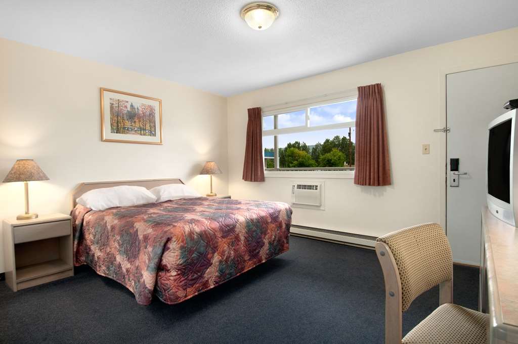 Travelodge By Wyndham Quesnel Bc Habitación foto